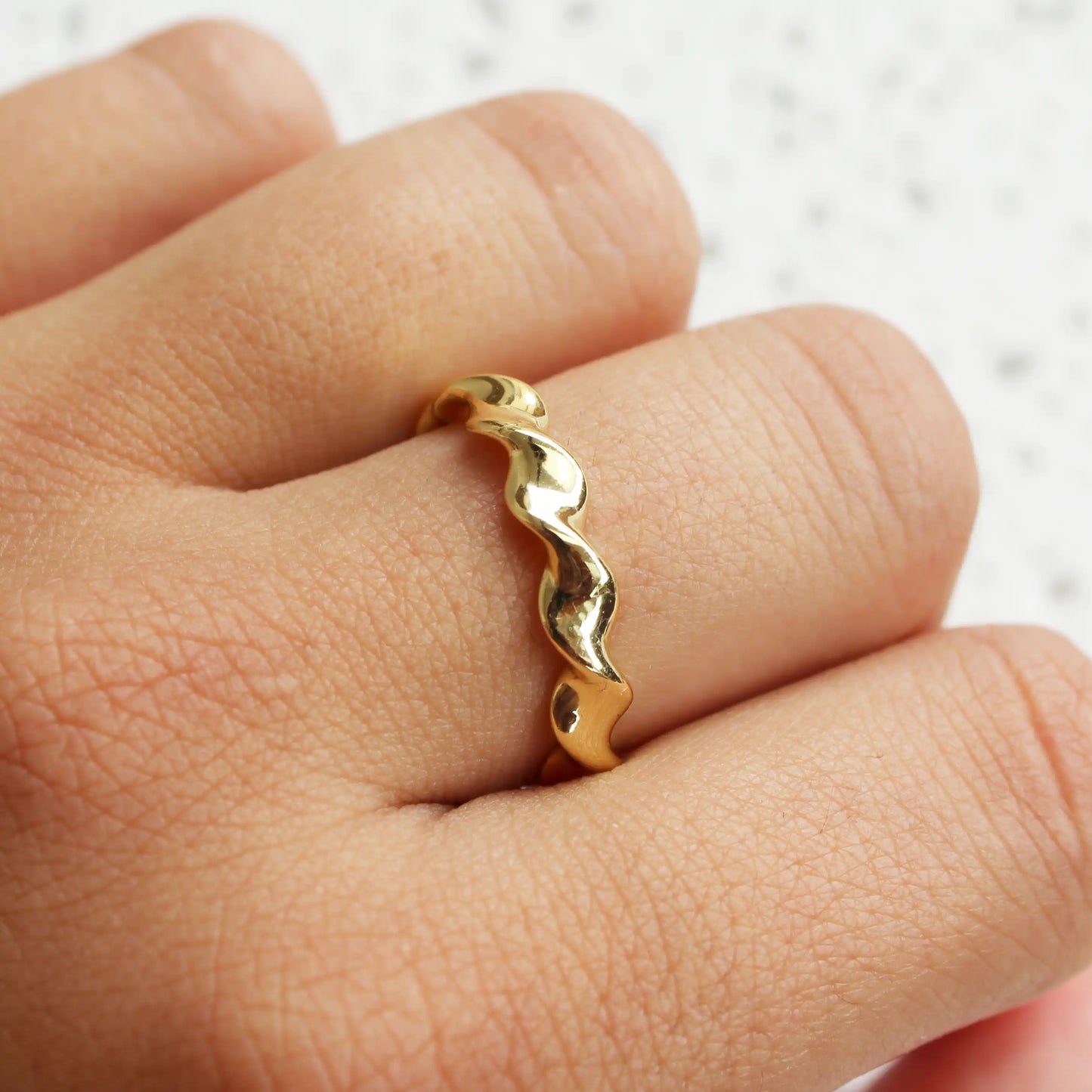 The Lola Ring