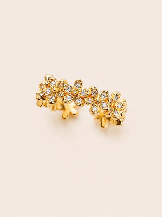 The Amelia Ring