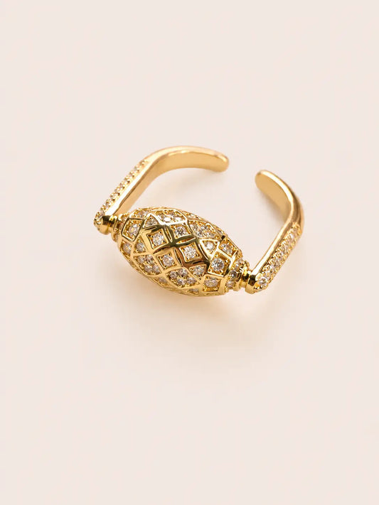 The Cleo Ring