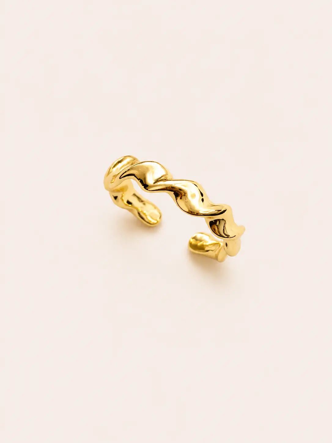 The Lola Ring